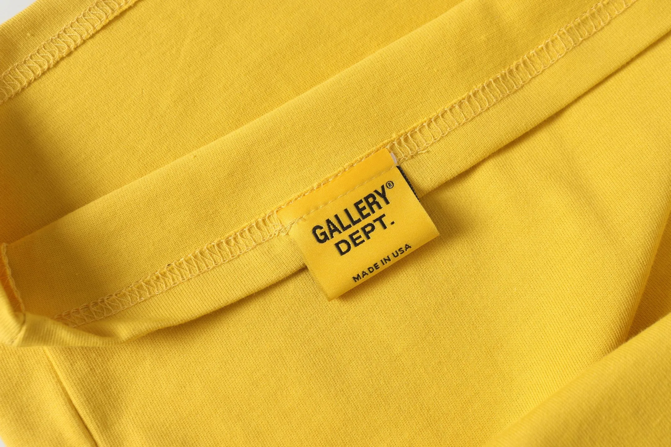 GALLERY.DEPT new summer short-sleeved model number: D3309P104 color: black yellow code number: S M L XL